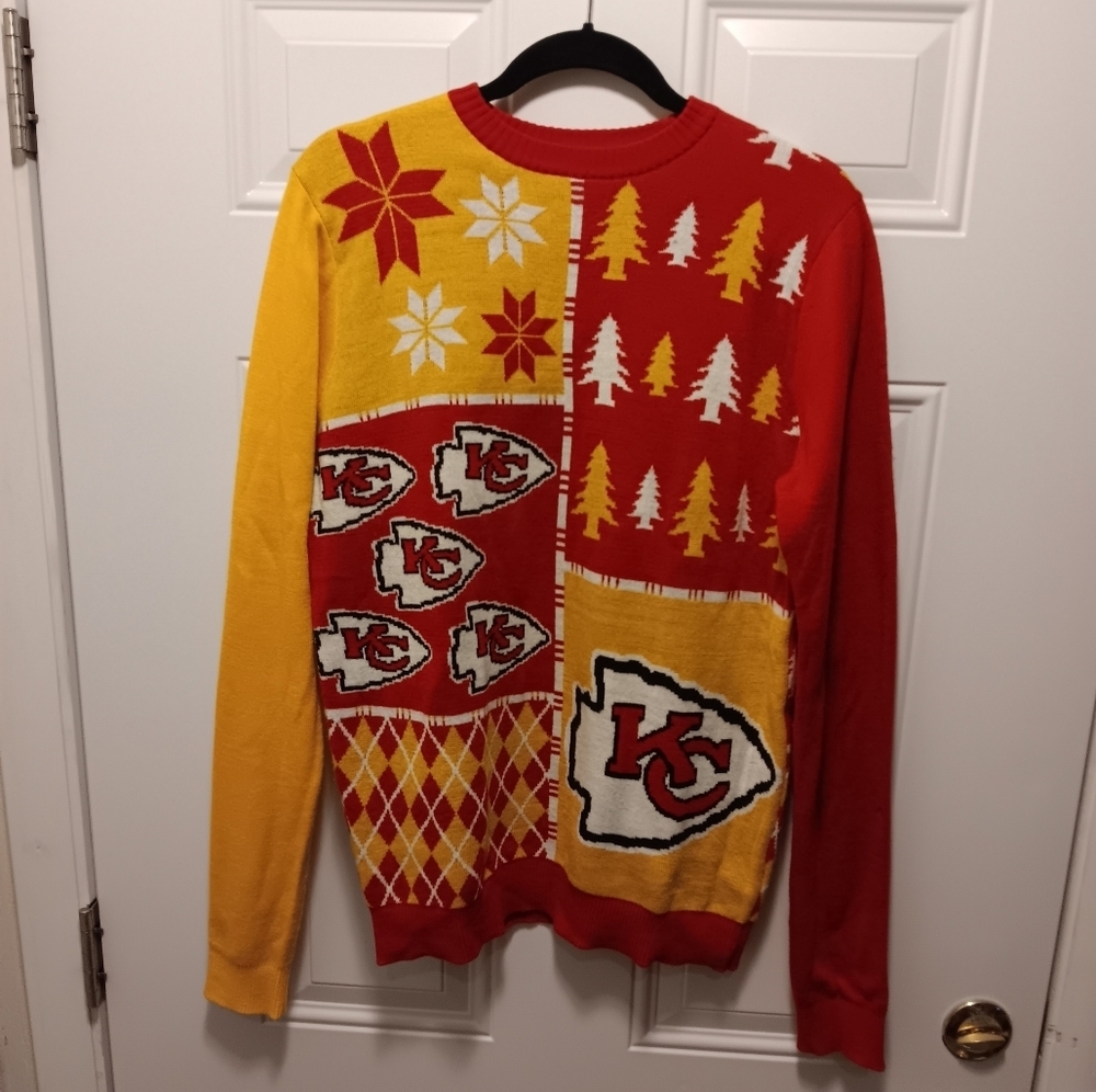 KC| Kansas City Chiefs Holiday Christmas Red and Yellow Sweater Sz M